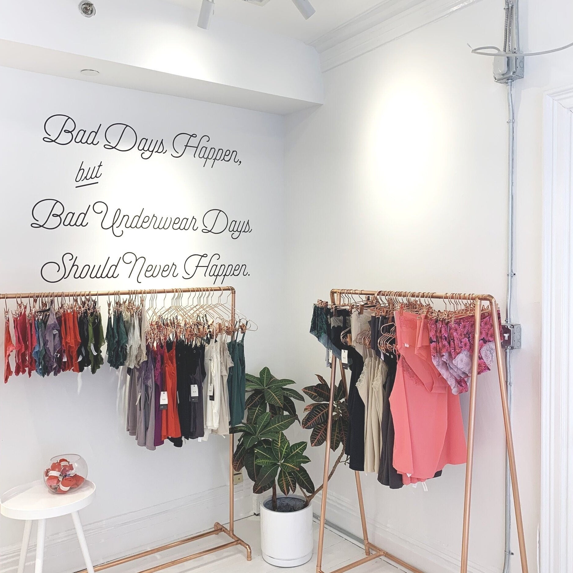 Visiting Our Boston Store? Everything to Know (Plus: Our Favorite Spots Nearby!)