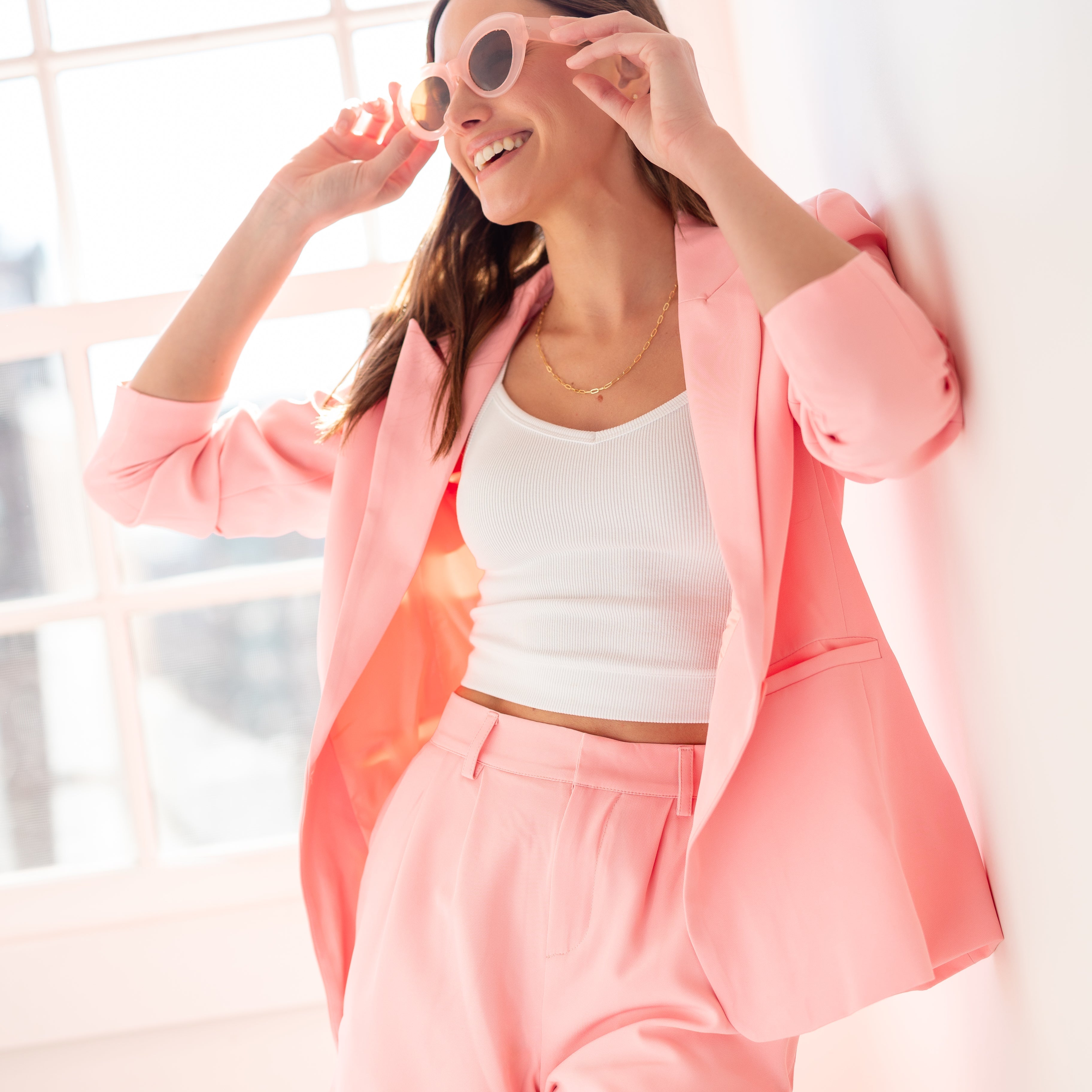 1 Piece, 4 Ways: The Braless