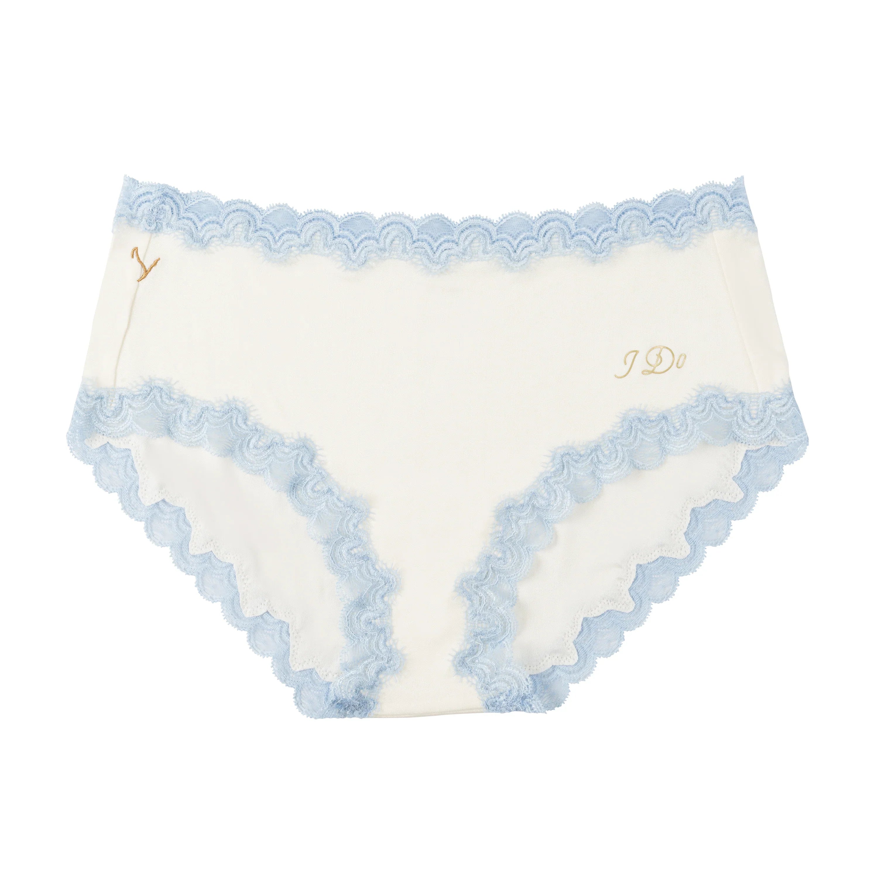 7 Tips for Finding Plus Size Bridal Lingerie You’ll Love
