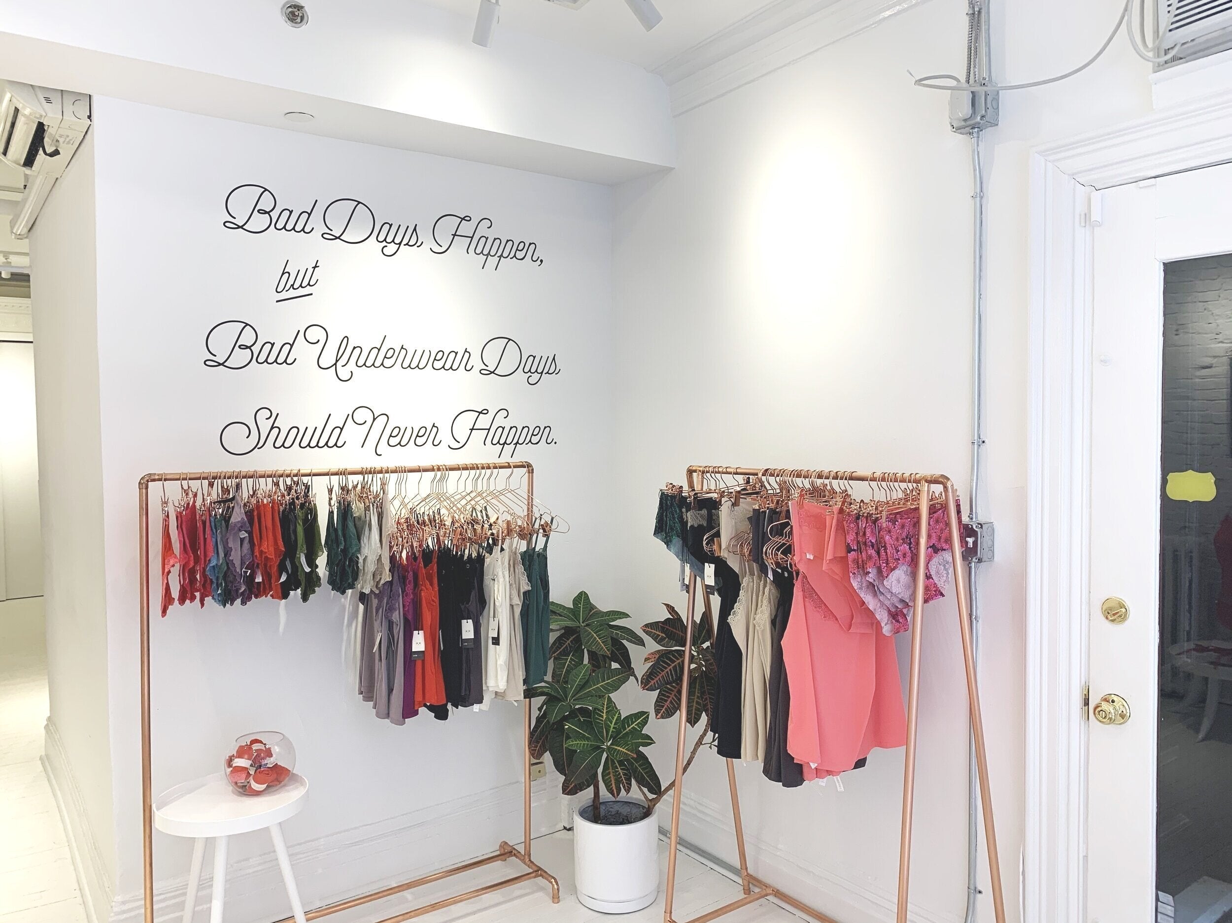 Visiting Our Boston Store? Everything to Know (Plus: Our Favorite Spots Nearby!)